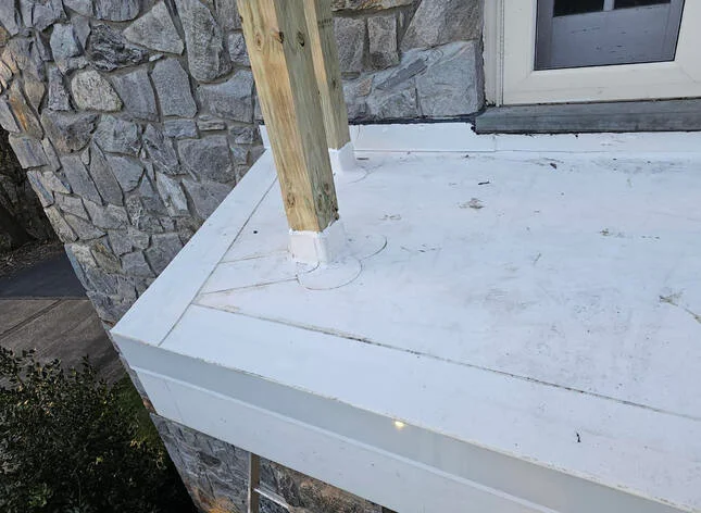 flat asphalt roofing